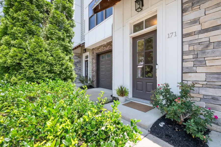 171 Stonecrest Dr, Nashville, TN 37209 - #3