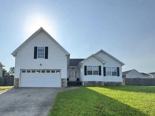 1420 Mutual Dr, Clarksville, TN 37042