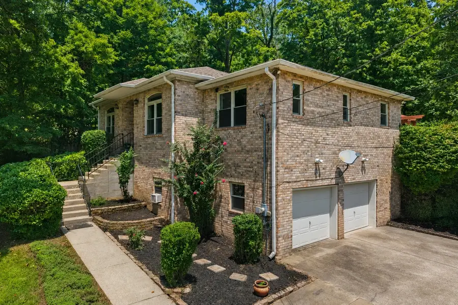 8008 Quail Creek Rd, Nashville, TN 37221 - #3