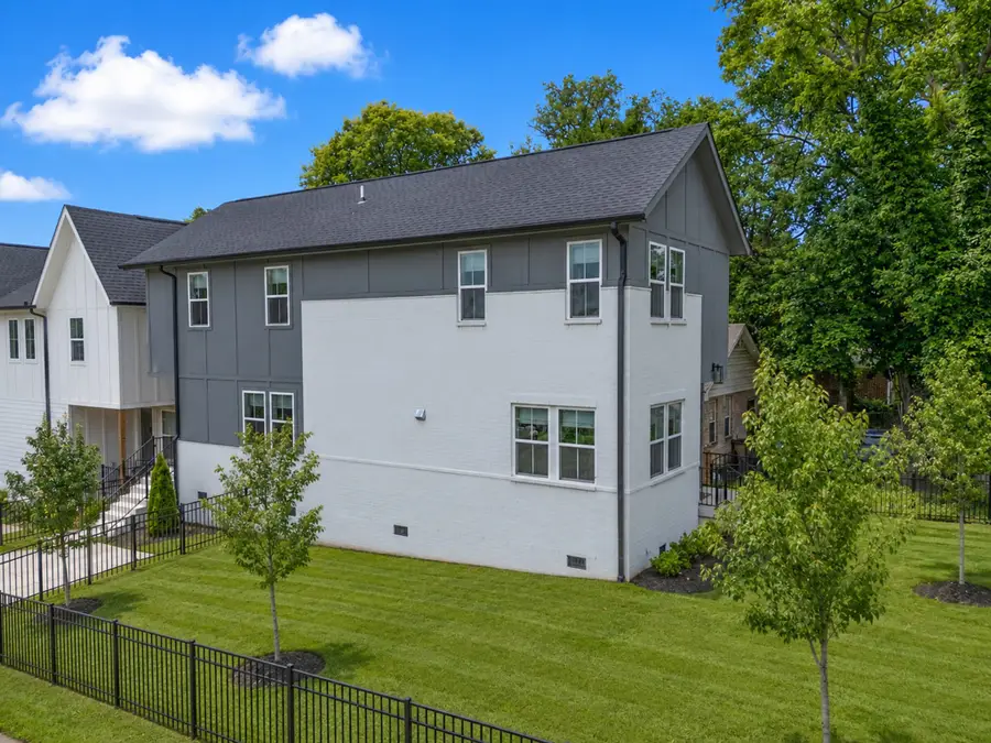323 Whitsett Rd, Nashville, TN 37210 - #3