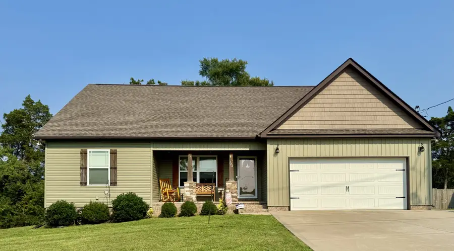 122 Blue Grass Dr, Shelbyville, TN 37160 - #2
