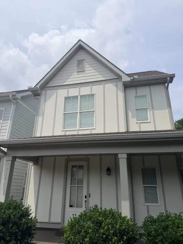 716 Cottage Park Dr, Nashville, TN 37207