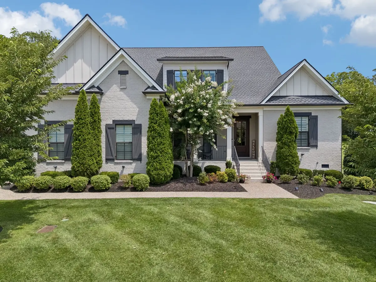 4119 Old Light Cir, Arrington, TN 37014 - #1