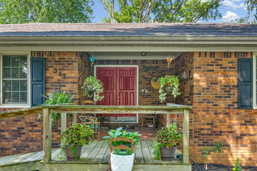 311 Tremont Dr, Hopkinsville, KY 42240 - #3