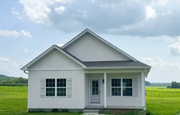 3631 Greenhaw Rd, Decherd, TN 37324