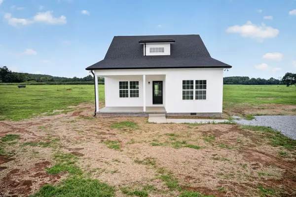 3607 Greenhaw Rd, Decherd, TN 37324