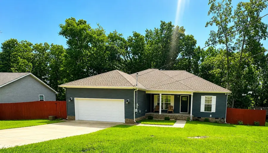 106 Doak St, Shelbyville, TN 37160 - #2