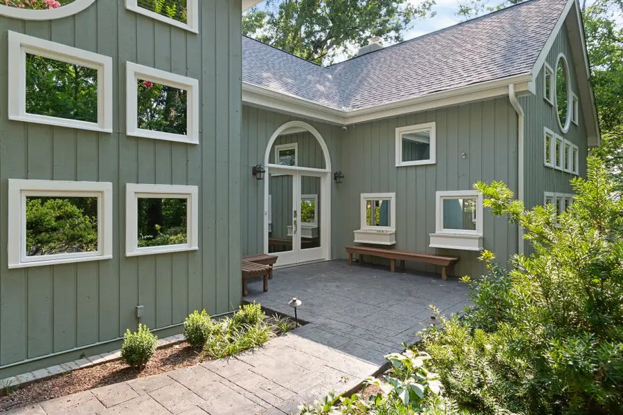 6038 Sherwood Ct, Nashville, TN 37215 - #2