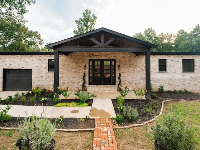 6277 Gordon Lawrence Rd, Santa Fe, TN 38482 - #1