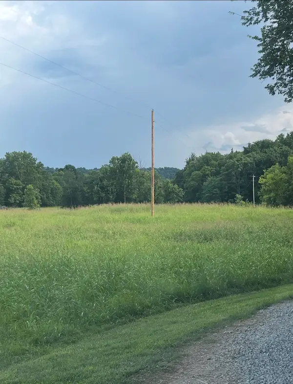 3247 Springplace Rd, Lewisburg, TN 37091