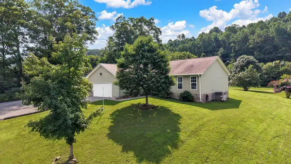 605 E Farrell Street, Niota, TN 37826