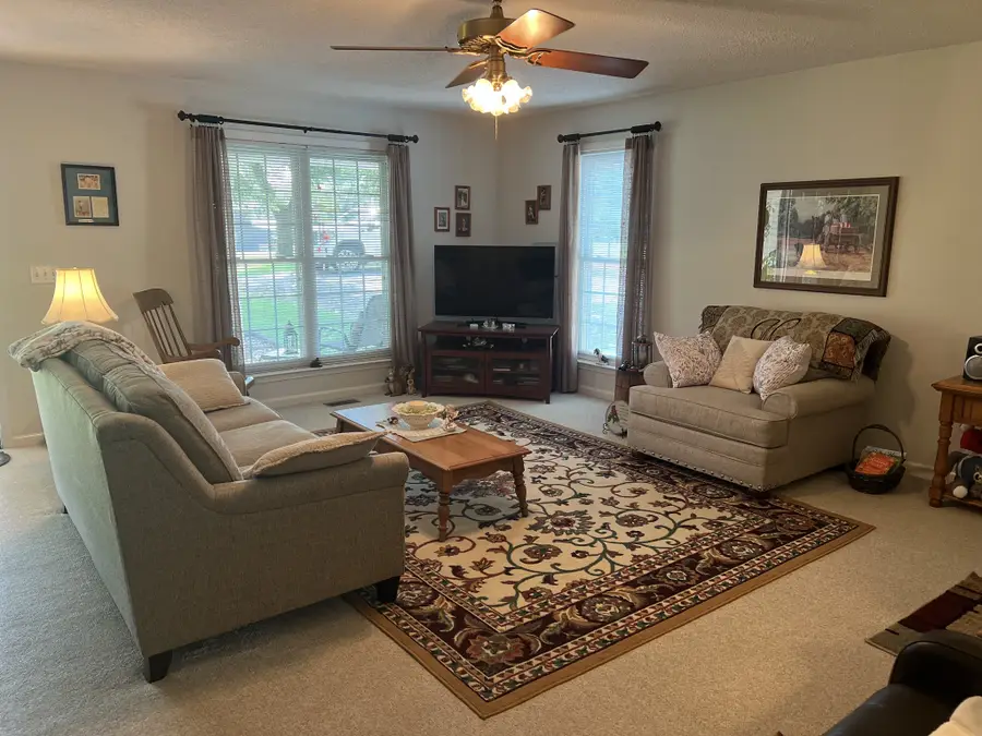 502 Bob Hollow Rd, Burns, TN 37029 - #2