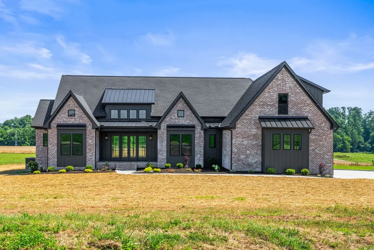 4719 Greer Ln, Cross Plains, TN 37049 - #1