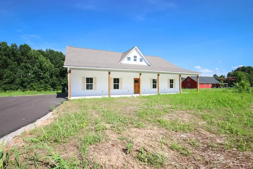 1843 Three Island Rd, Walling, TN 38587 - #1