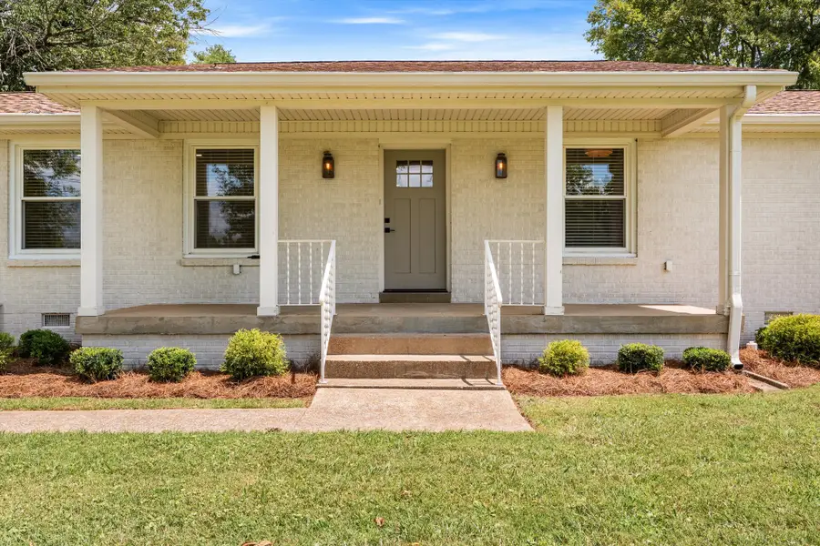 203 Oak Hill Dr, Lebanon, TN 37087 - #2