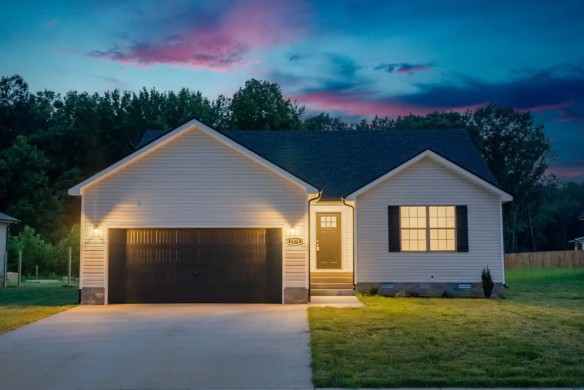 1578 Fredrick Dr, Clarksville, TN 37042 - #1