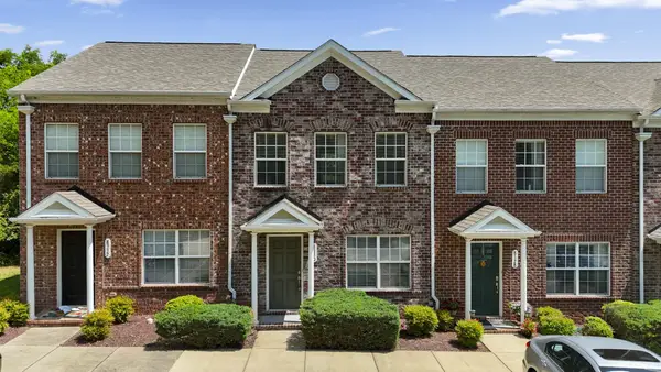 8330 Tecumseh Ln, Antioch, TN 37013