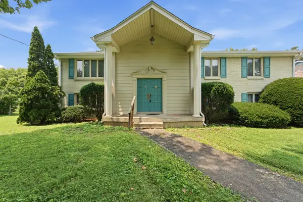 2031 Harbor Dr, Smyrna, TN 37167