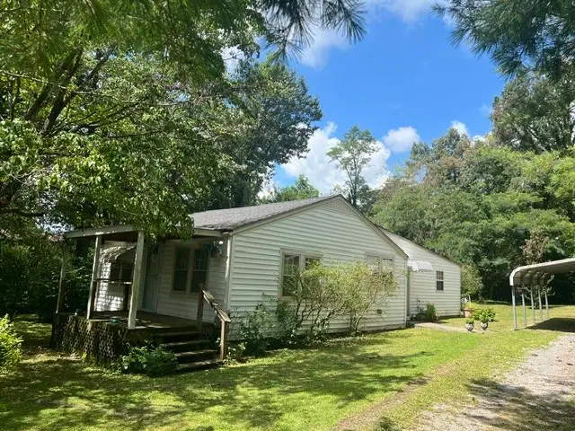 920 Highland Dr, Manchester, TN 37355 - #1