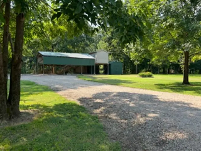 120 Towboat Ln, Adamsville, TN 38310 - #3