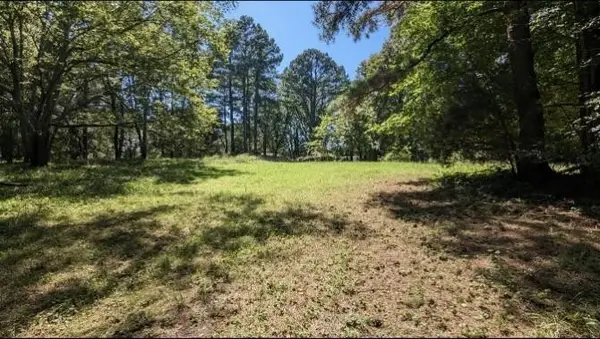 237 Hugh Hunter Rd, Oak Grove, KY 42262
