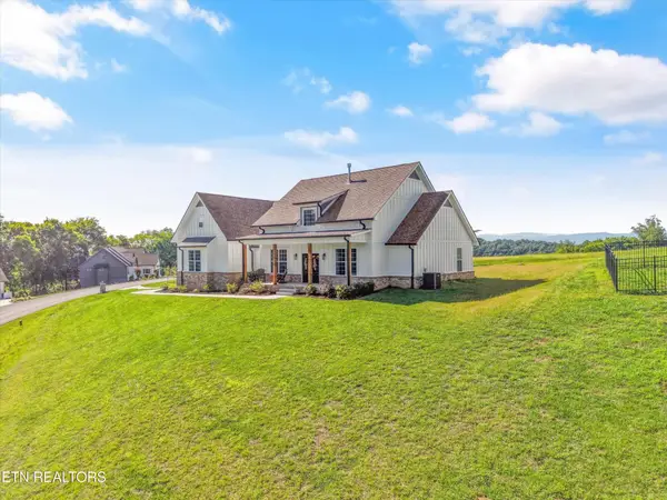 2609 Clyde Ed Rd, Kodak, TN 37764