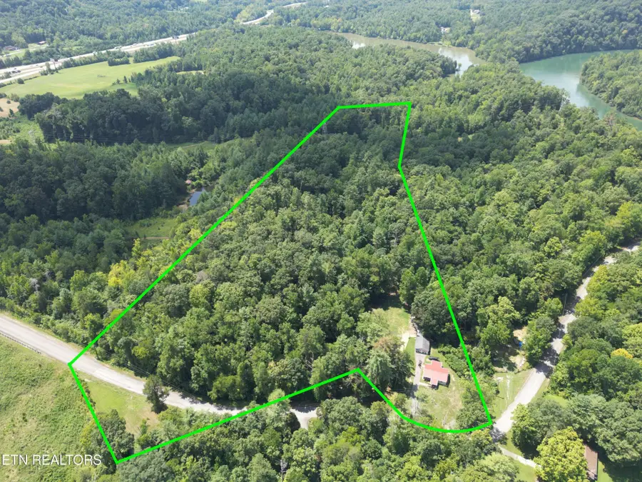 207 Blackburn Lane, Lenoir City, TN 37771 - #3