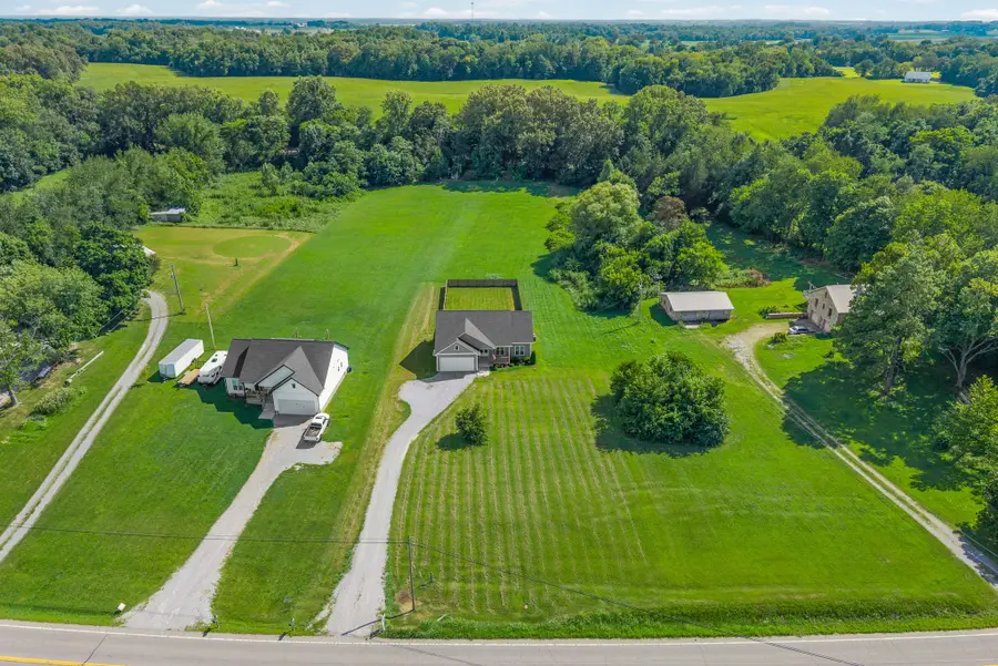 7590 Highway 41 N, Adams, TN 37010 - #3
