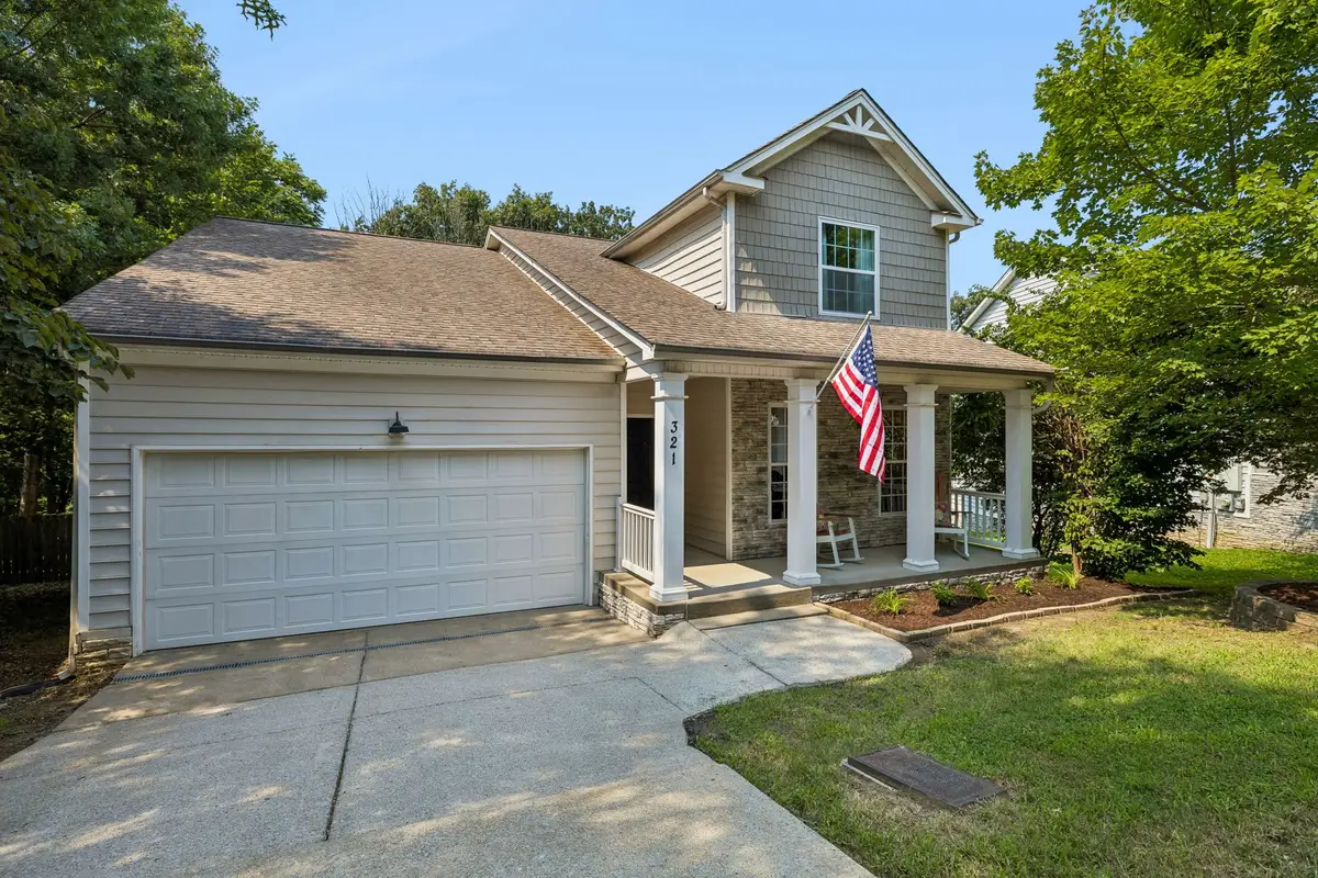 321 Deep Woods Cir, Nashville, TN 37214 - #1