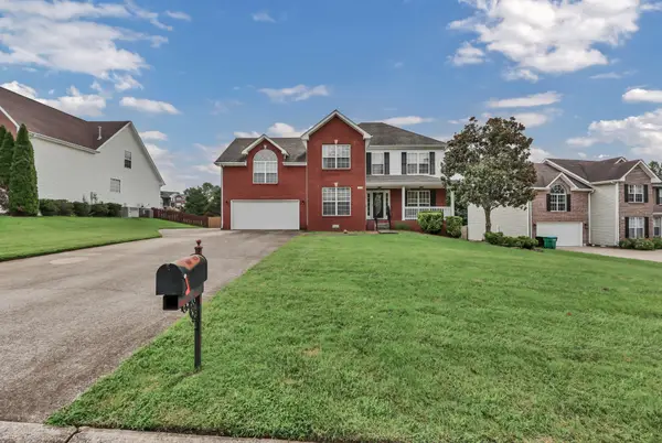 3332 Victoria Ct, Clarksville, TN 37043