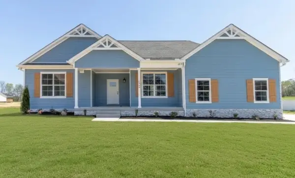 2060 Beverly Ct, Springfield, TN 37172