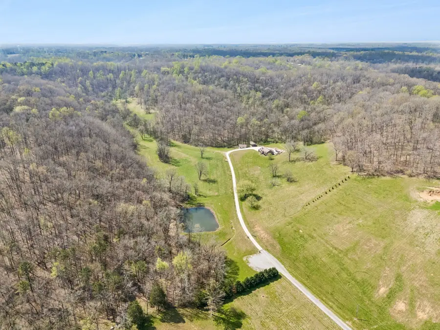 240 Scenic Ct, Pulaski, TN 38478 - #2