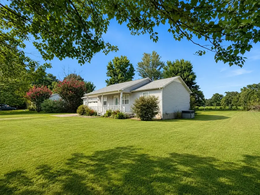 273 Jones Rd, Taft, TN 38488 - #2