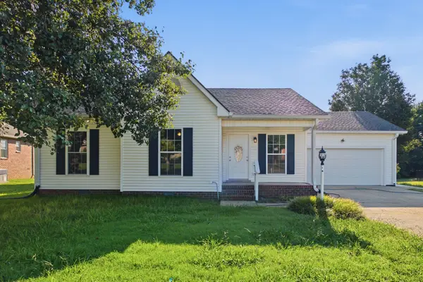 234 Putter Point Dr, Gallatin, TN 37066