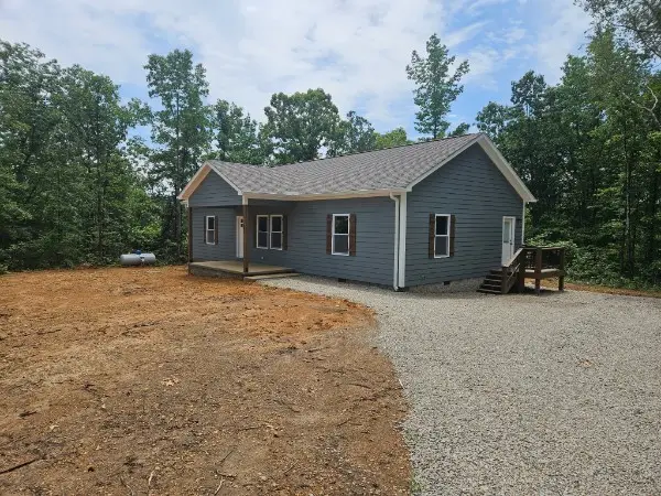 417 Market St, Waynesboro, TN 38485 - #3