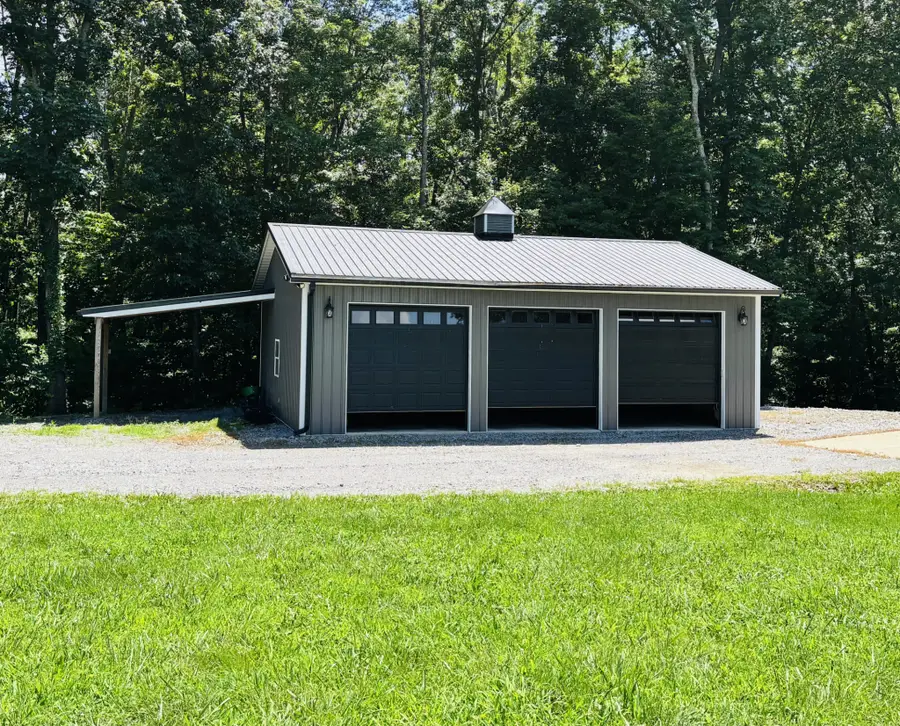 5688 Highway 48, Cunningham, TN 37052 - #2