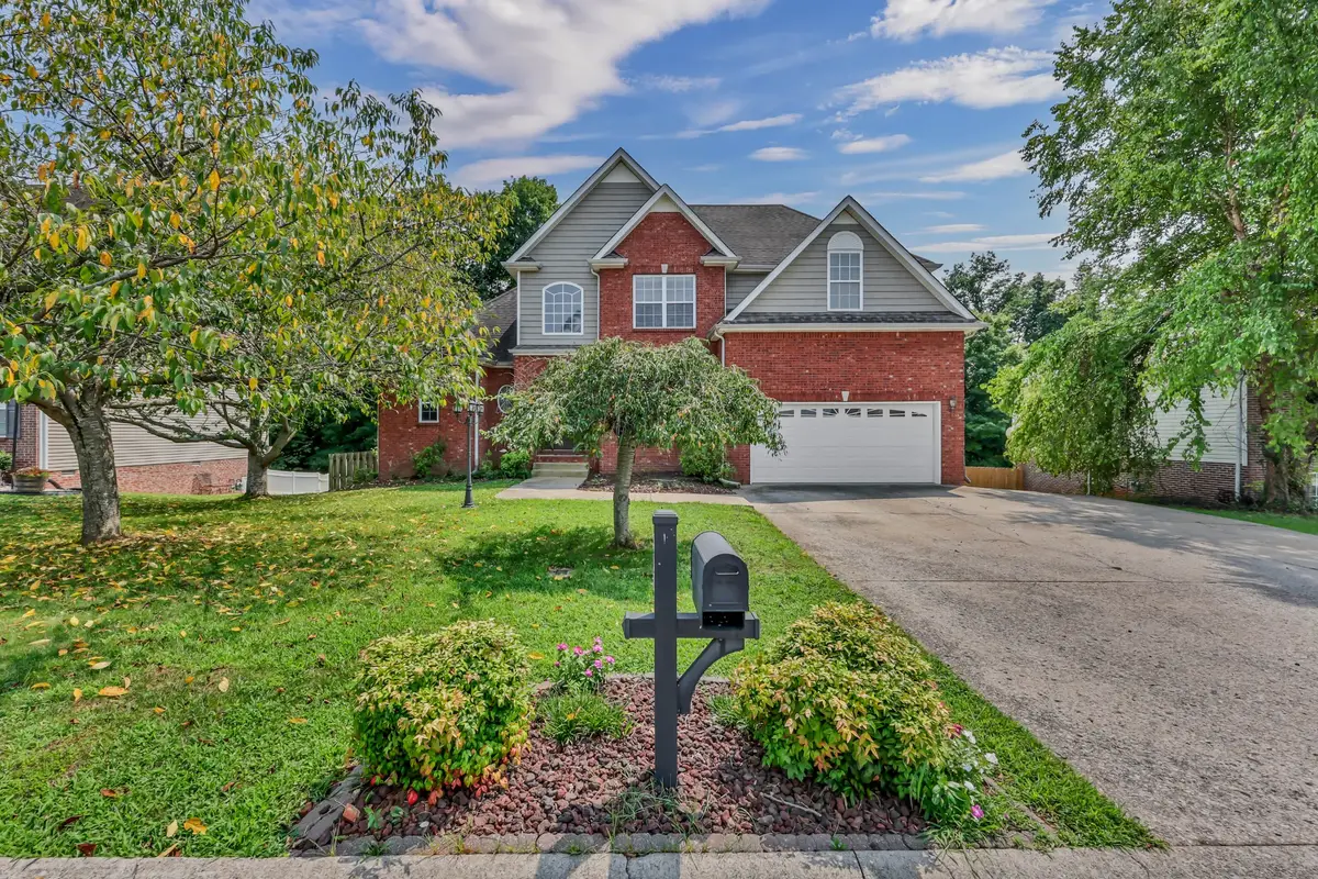 510 Winding Bluff Way, Clarksville, TN 37040 - #1