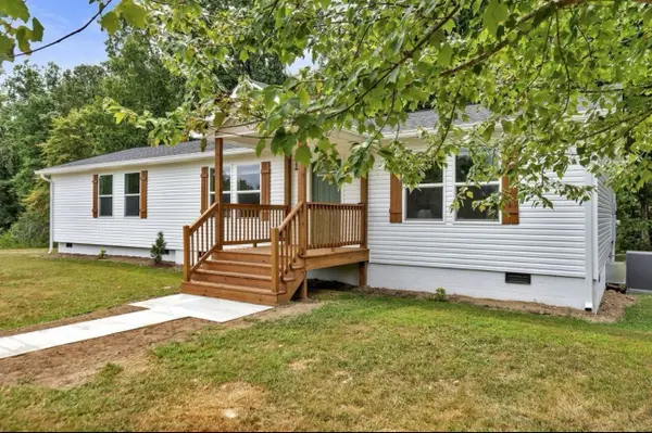 10498 Missionary Ridge Rd, Bon Aqua, TN 37025