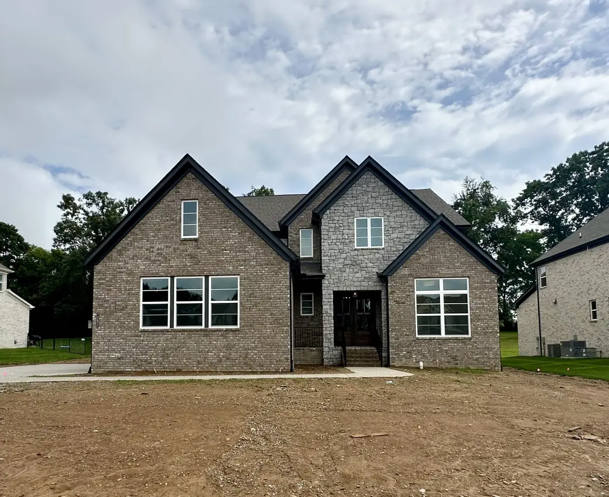 7291 Orrinshire Dr, Fairview, TN 37062 - #1