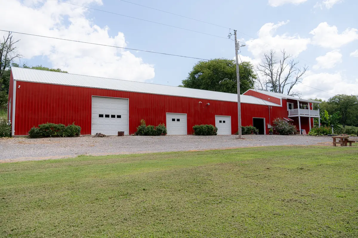 27 Bishop Hollow Ln, Pleasant Shade, TN 37145 - #1