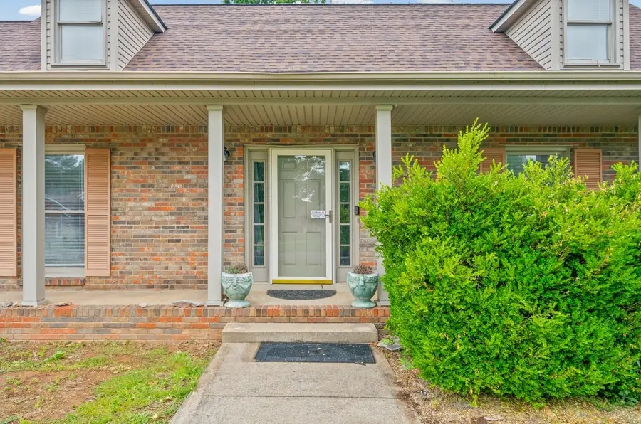 264 Cheshire Rd, Clarksville, TN 37043 - #2