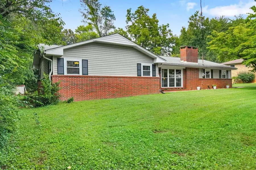 1234 Millard Street, Athens, TN 37303 - #3