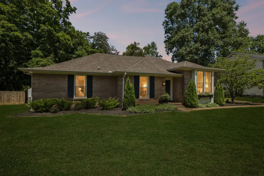 410 Stable Dr, Franklin, TN 37069 - #2