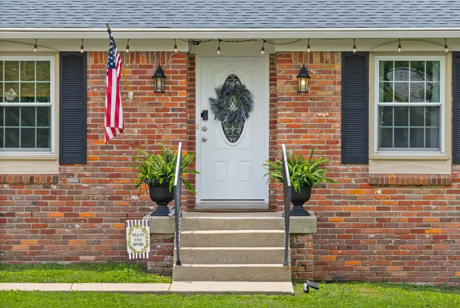 308 Ridgeland Dr, Clarksville, TN 37043 - #3