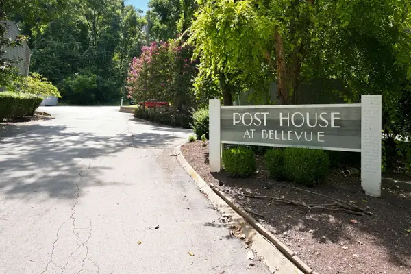 302 Post Creek Rd, Nashville, TN 37221