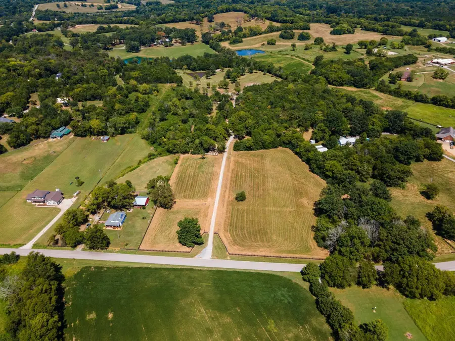 8362 Patterson Rd, College Grove, TN 37046 - #2