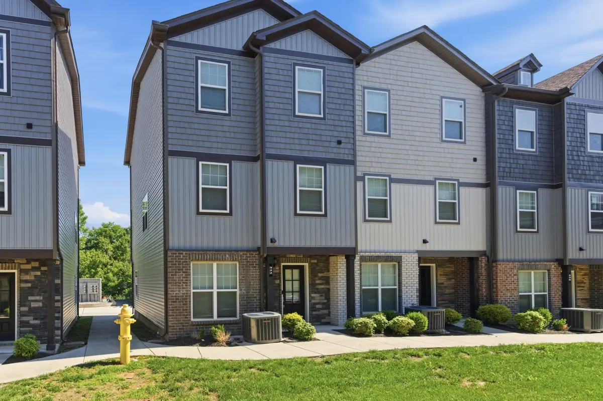 322 Negri Ct, La Vergne, TN 37086 - #1