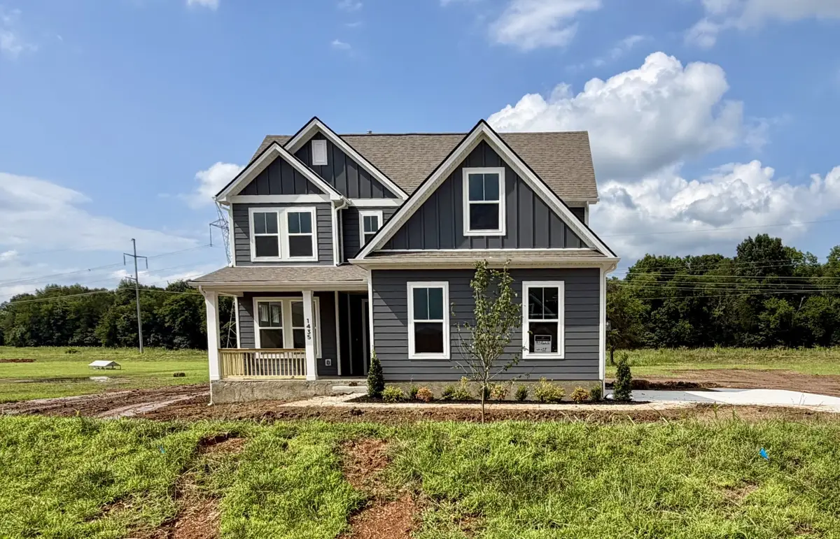 1435 Charles Dr, Chapel Hill, TN 37034 - #1