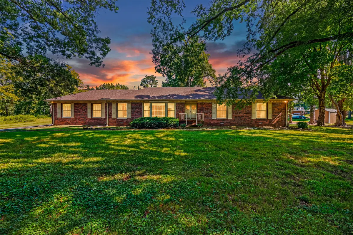 237 Shute Ln, Old Hickory, TN 37138 - #1