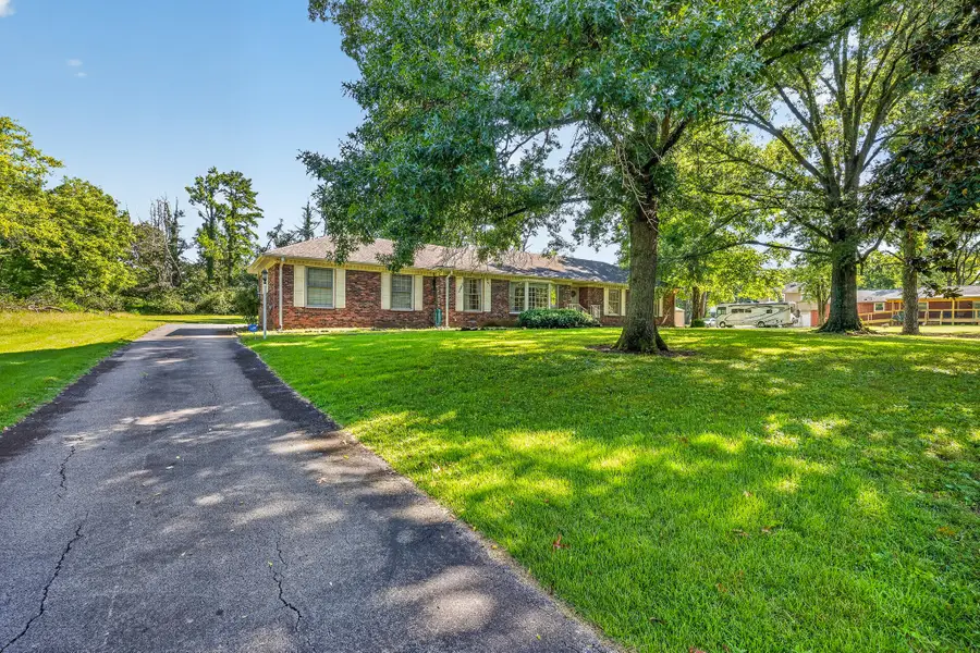237 Shute Ln, Old Hickory, TN 37138 - #2